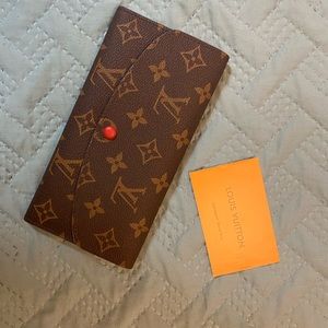Louis Vuitton Emilie Wallet